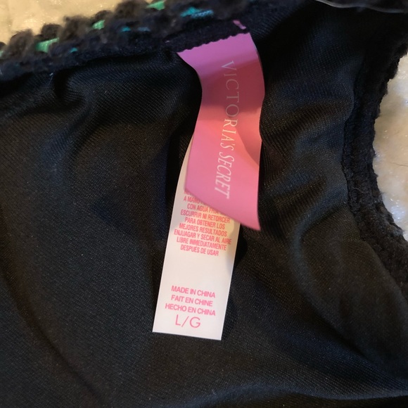 Victoria secret bikini - Picture 4 of 5